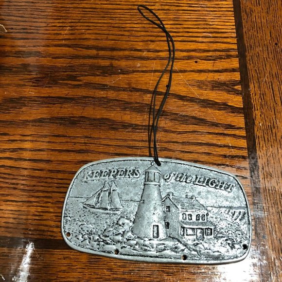Keepers of the Light Metal Plaque Lighthouse Sailboat Nautical Design Ornament - Picture 7 of 7
